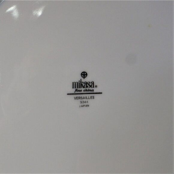 Mikasa Japan VERSAILLES 9344 Dinner Plate 10.25 In Fine China Silver Trim Floral - Picture 3 of 8